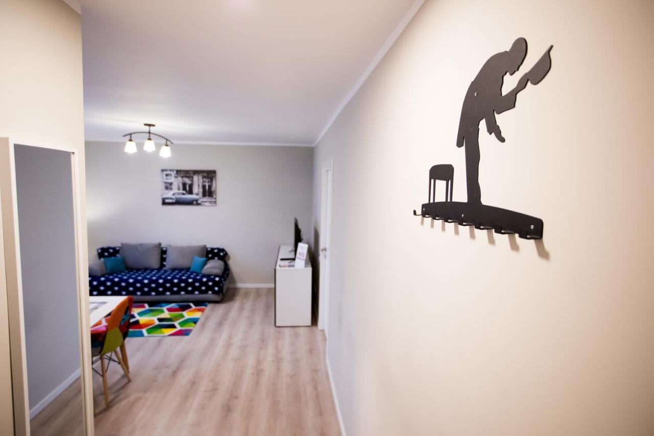 Travel Homzzz Central Apartments - Tusnad Târgu-Mureş Exteriör bild